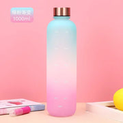 Botella deportiva para hidratación durante el entrenamiento - Muscle Home